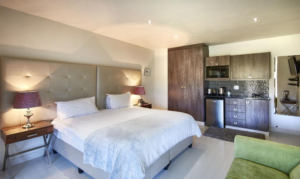 Dynasty Forest Sandown Self Catering Hotel Johannesburg Værelse billede